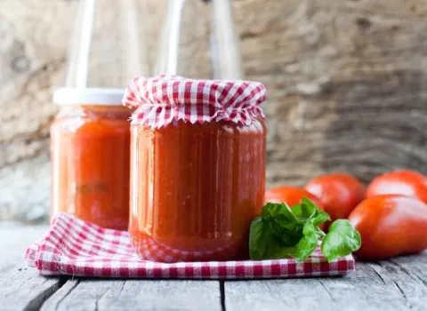 خرید رب گوجه خانگی خوشمزه + قیمت فروش استثنایی